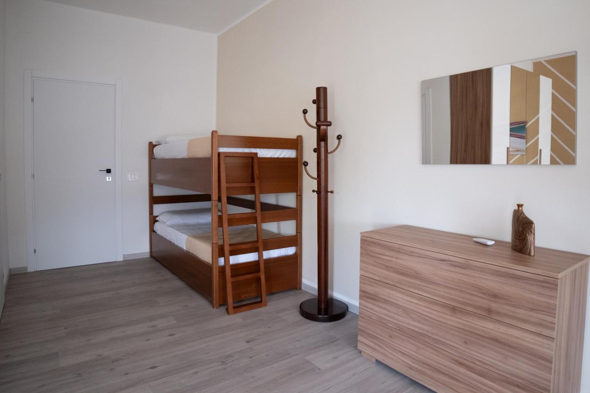 Casa Vacanze Aria Leggiuno Bagian luar foto